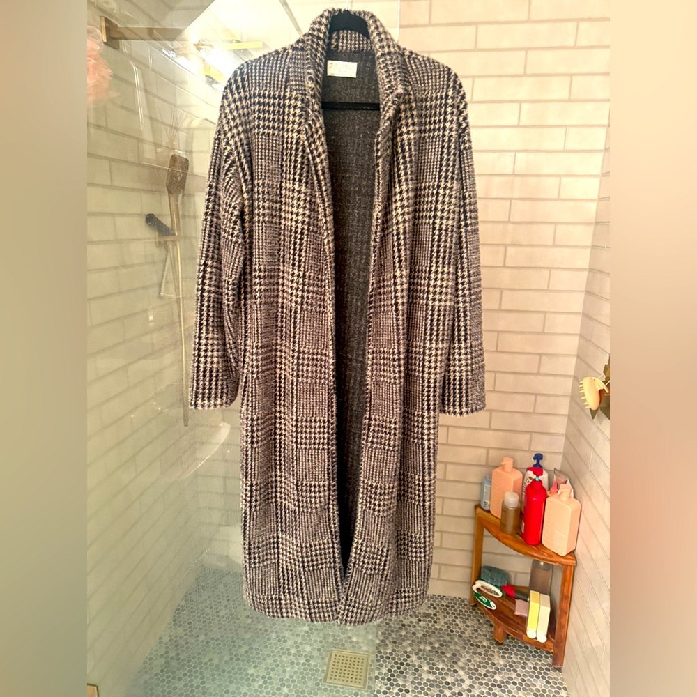 Z Supply open front ankle midi length houndstooth sweater